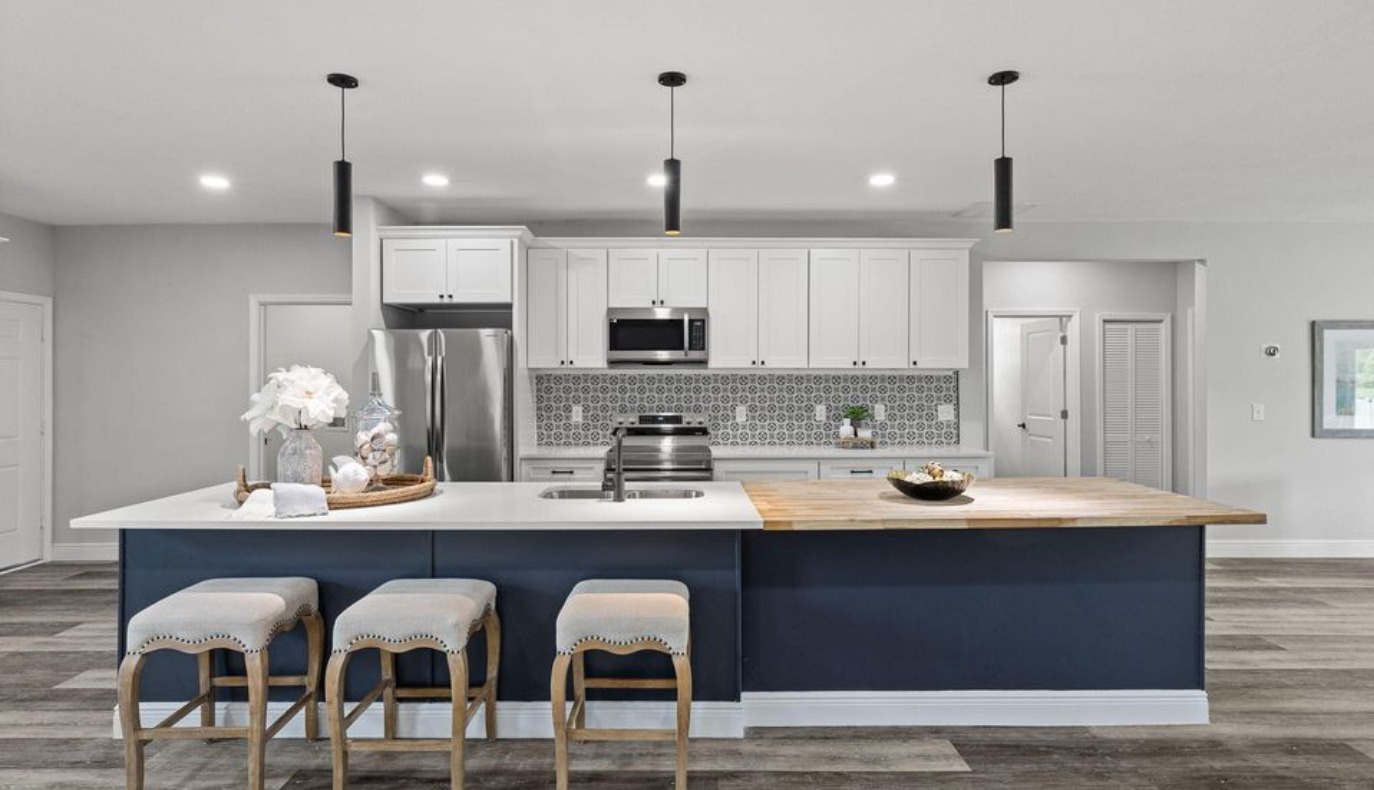 best renovation strategy for fix and flip projects in Florida